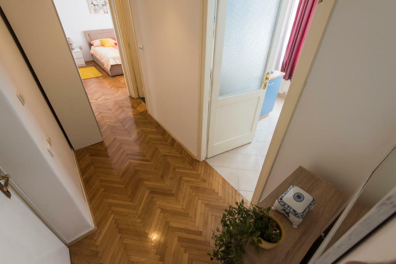 T&M Apartment With Parking In The Old Town Zadar Buitenkant foto