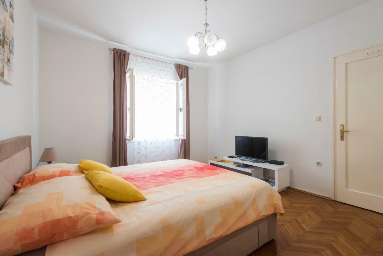T&M Apartment With Parking In The Old Town Zadar Buitenkant foto