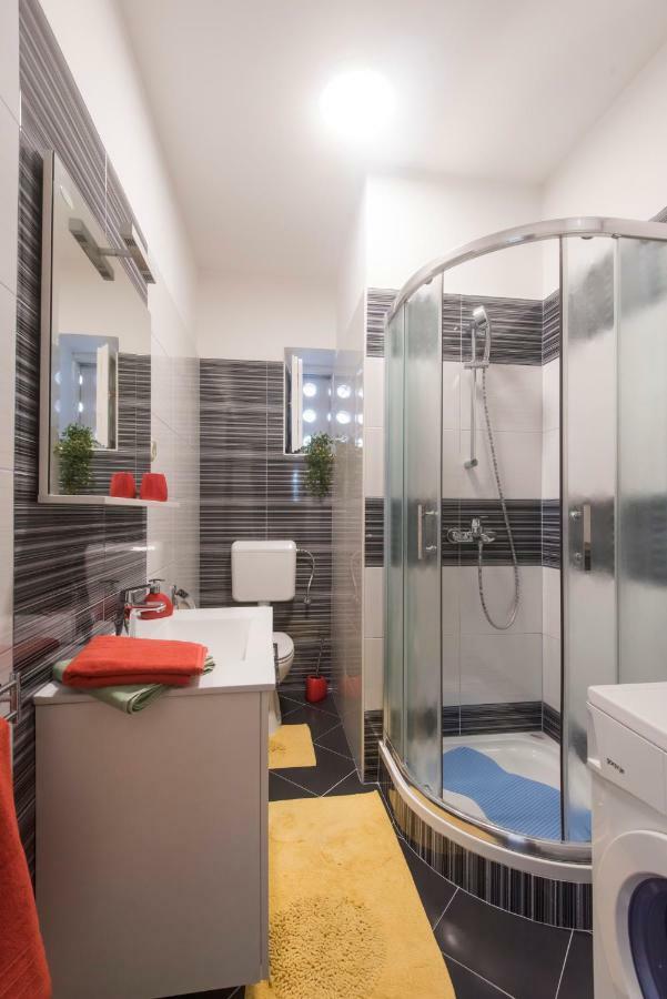 T&M Apartment With Parking In The Old Town Zadar Buitenkant foto